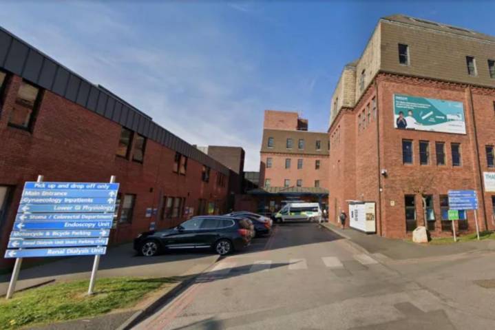 77-year-old dies during heart surgery after hospital loses power