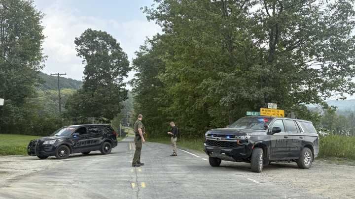 Pa. man fatally shoots neighbor, ambushes 2 state troopers