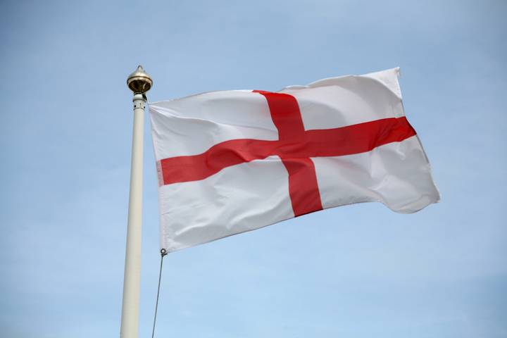 It feels good to see the return of the St George's Cross