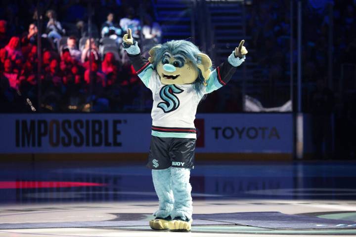 Seattle Kraken mascot has close encounter with grizzly during video shoot in Alaska