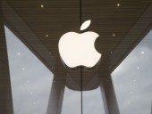 Apple launches program in Canada helping customers self
