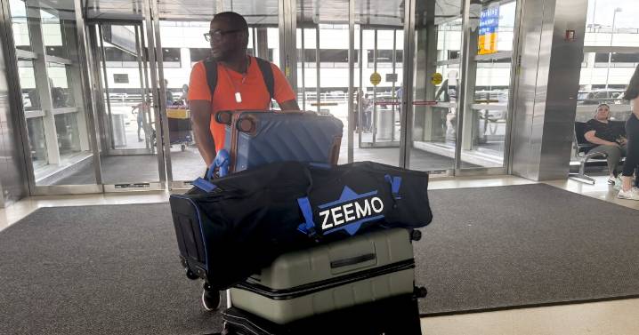 Too much to pack, not enough hugs: A Kenyan man's last 48 hours in America