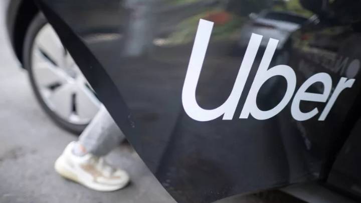 VIDEO VIRAL: Conductor de Uber golpeó brutalmente a pasajero por querer viajar con su perro