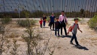 La inmigración ilegal alcanzó un récord de 14 millones en EEUU en 2023, según informe de Pew