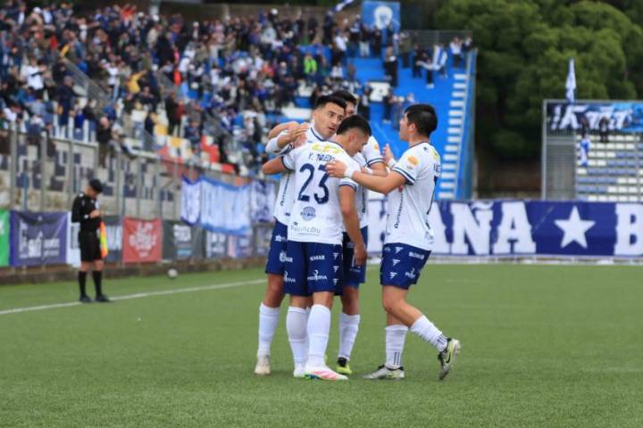 Naval busca repetir en casa frente al más débil y volver a zona de liguilla