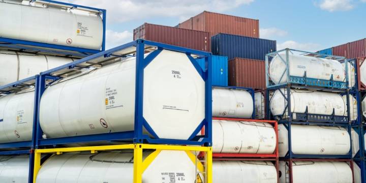 La logística química se expande con nuevas tecnologías y mayor demanda de sectores estratégicos