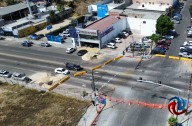 Comerciantes reportan afectaciones económicas por socavón