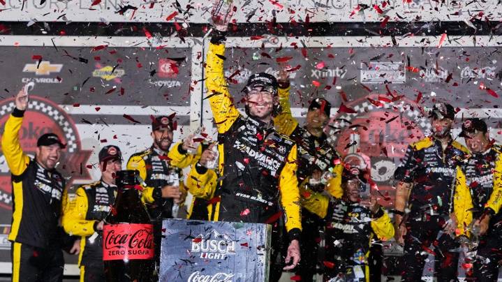 Ryan Blaney wins Coke Zero Sugar 400 at Daytona