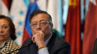 Petro defiende su polémica propuesta de que no todos los embajadores hablen inglés: “Borran mi potestad constitucional”
