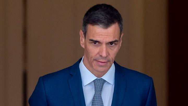 Sánchez se desplazará este domingo a las zonas afectadas por los incendios en Ourense y León