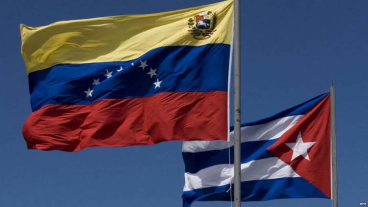 Cuba acusa a EEUU de querer «destruir a la revolución bolivariana y chavista» de Venezuela
