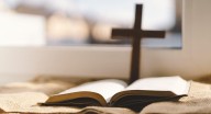 Santo del día: oración de súplica a San Estanislao, para pedir un favor urgente