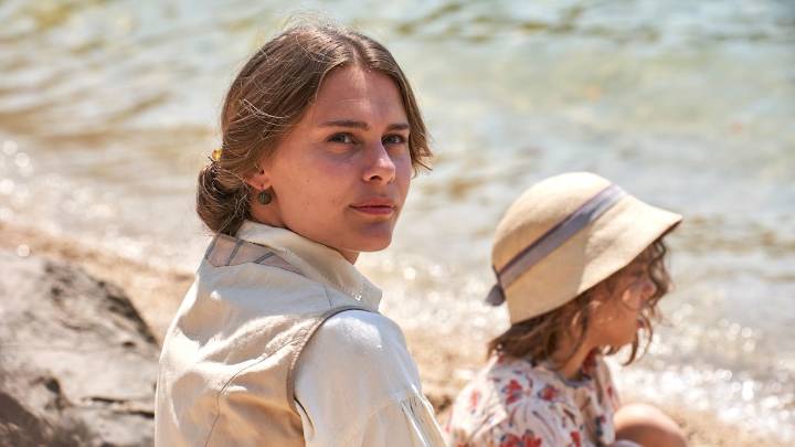 Downton Abbey fans will love 2-season Italy-set period drama with Shetland star