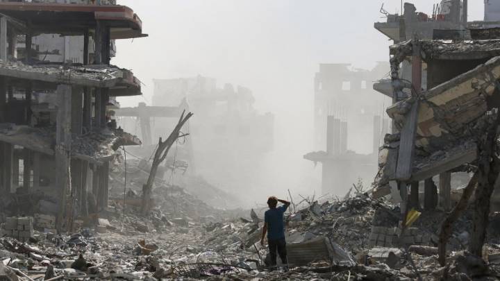 Mueren cinco periodistas durante bombardeo de Israel a zona aledaña a un hospital de Gaza