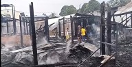 Voraz Incendio Deja Tres Viviendas Destruidas en Mecaya, Puerto Leguízamo