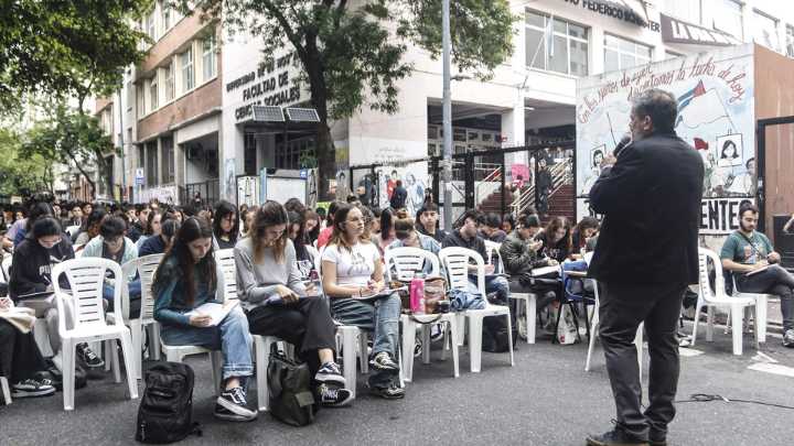 Que nadie sepa que las ciencias sociales existen
