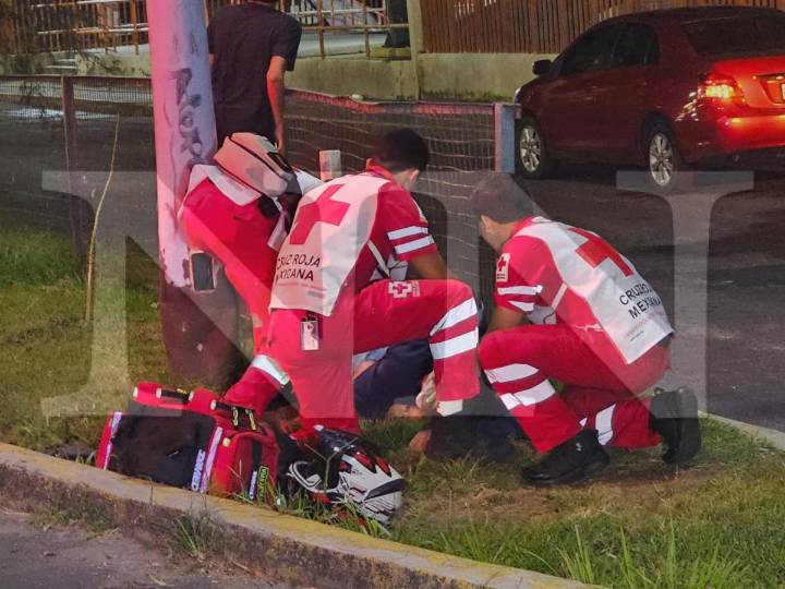 MOTOCICLISTA GRAVE EN CHOQUE Y DERRAPE 