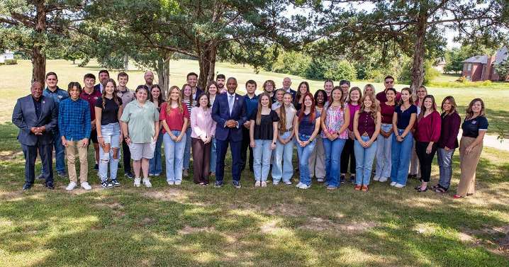 SIU Carbondale awards 50 full-ride Chancellor’s and Provost’s Scholarships for 2025