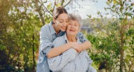 Chequeos médicos después de los 60: claves para una vida saludable y autónoma