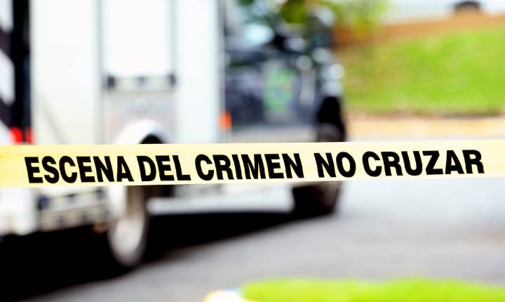 Balacera deja un hombre muerto y otros dos heridos en negocio de La Perla