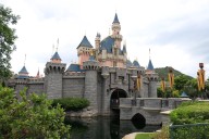 Muere un hombre en una popular atracción de Disneyland