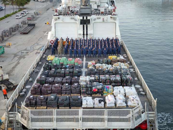 US Coast Guard offloads record amount of narcotics