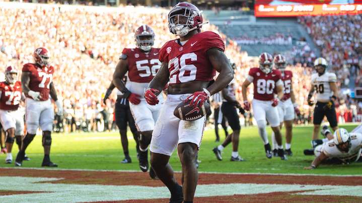 Alabama star RB will miss Florida State showdown, more with collarbone injury