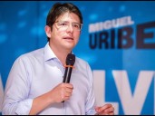 Muere Miguel Uribe Turbay, candidato a la presidencia de Colombia, tras ser baleado en un mitin político: “Descansa en paz amor de mi vida”