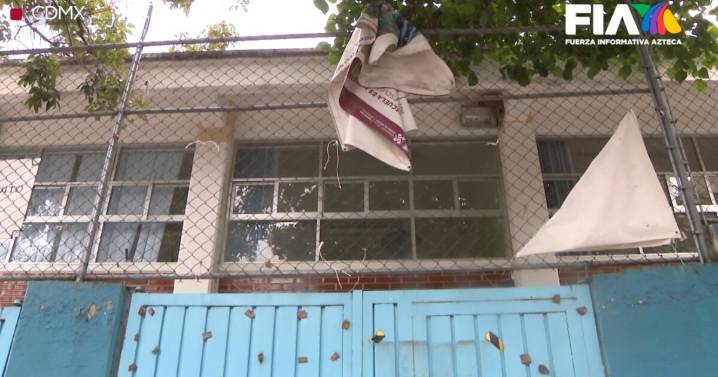 ¿Regreso a clases? No para todos: Padres denuncian abandono escolar y condiciones inaceptables en primaria de la CDMX