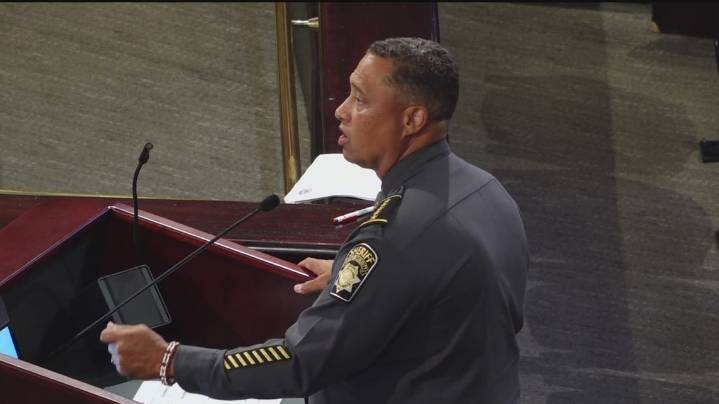'People will continue to die': Fulton County Sheriff implores not to add inmates to overcrowded jail