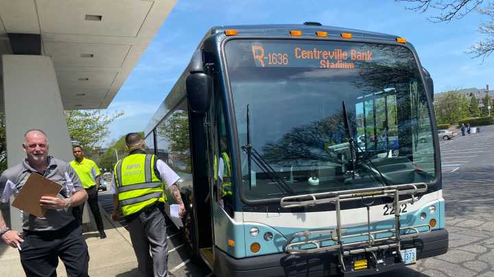 RIPTA delays canceling bus routes to close budget gap