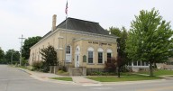 ELK RAPIDS: HERTHA to buy old town hall