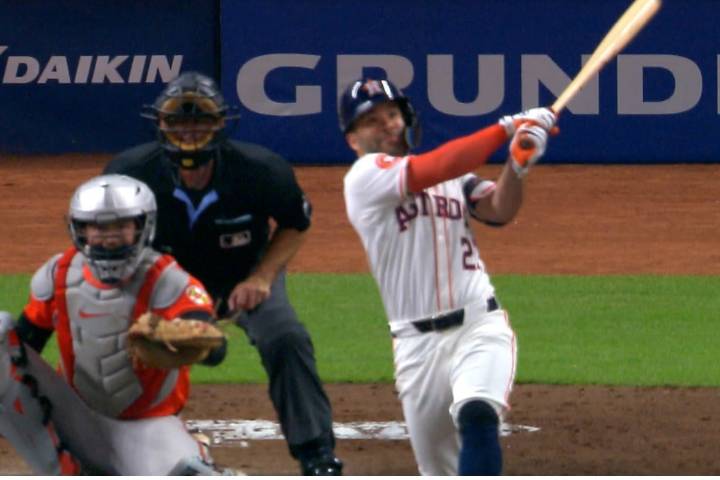 José Altuve vuelve a producir y consolida su liderazgo dentro de Houston