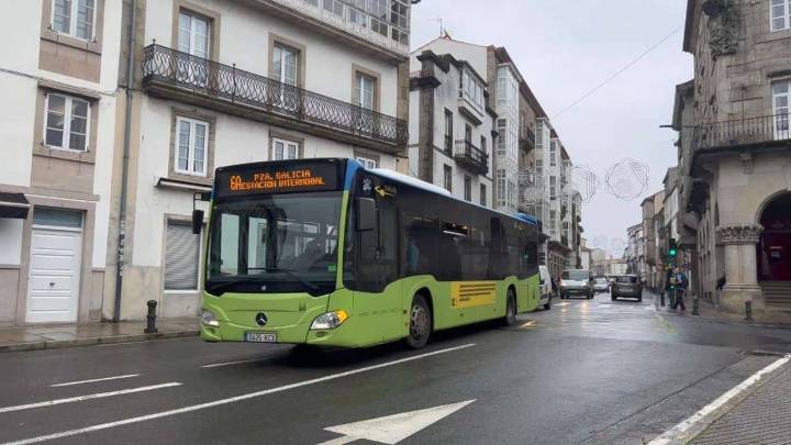 Galicia impulsa una revolución en el transporte público con pagos desde el móvil y 60 viajes gratis para jóvenes