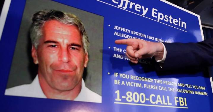 Juez rechaza hacer públicas las transcripciones del juicio de Epstein: “Es una distracción” para apelar a seguidores de Trump que lo acusan de encubrimiento