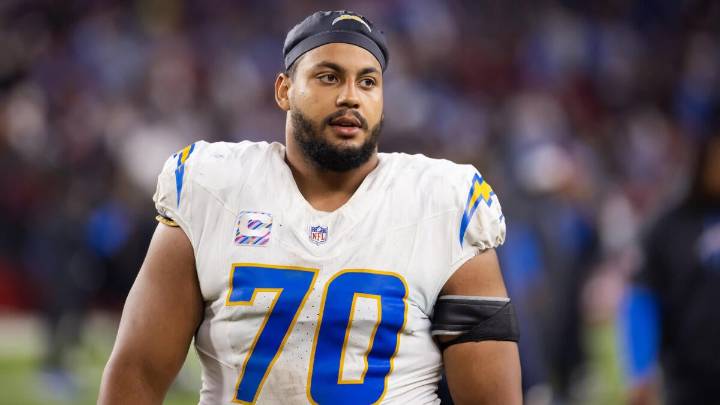 2025 NFL training camp injury panic meter: Anthony Richardson injures finger, Rashawn Slater out for season
