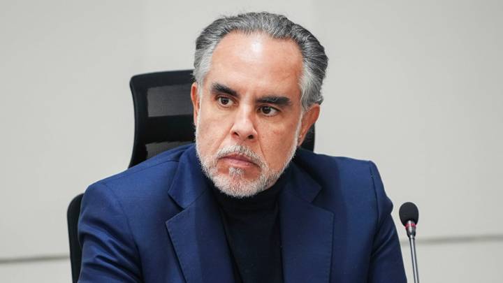 Ministro Armando Benedetti recordó que la Ley de encuestas fue una iniciativa del Congreso de la República