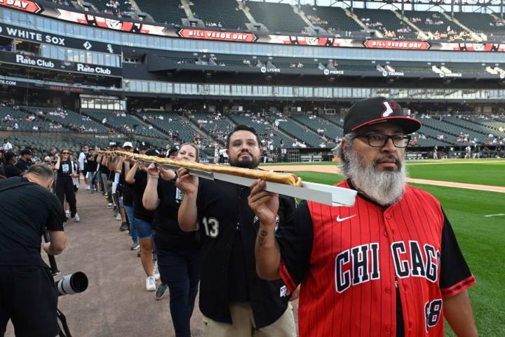 White Sox celebrate showman Bill Veeck with wedding, 50-foot hot dog, petting zoo at ballgame