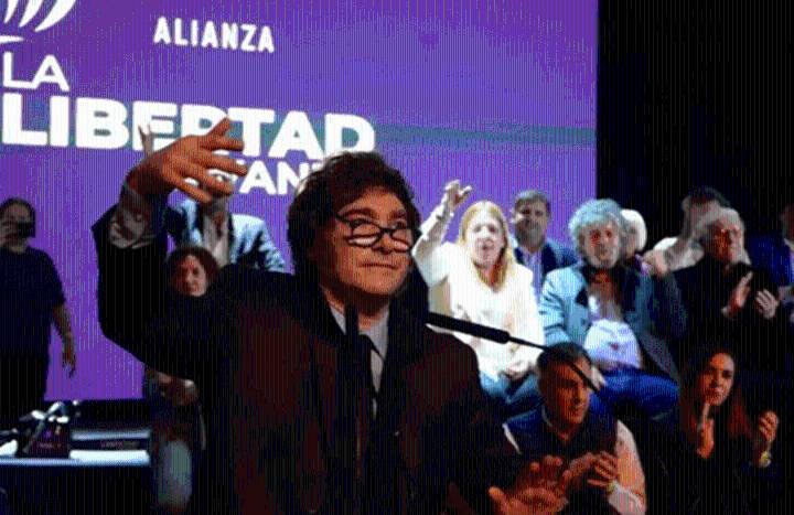 Javier Milei, en pleno escándalo de presuntas coimas: “Les estamos afanando los choreos”