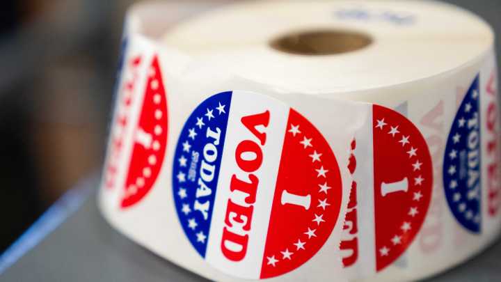 How are party leaders reacting to Iowa special election results?