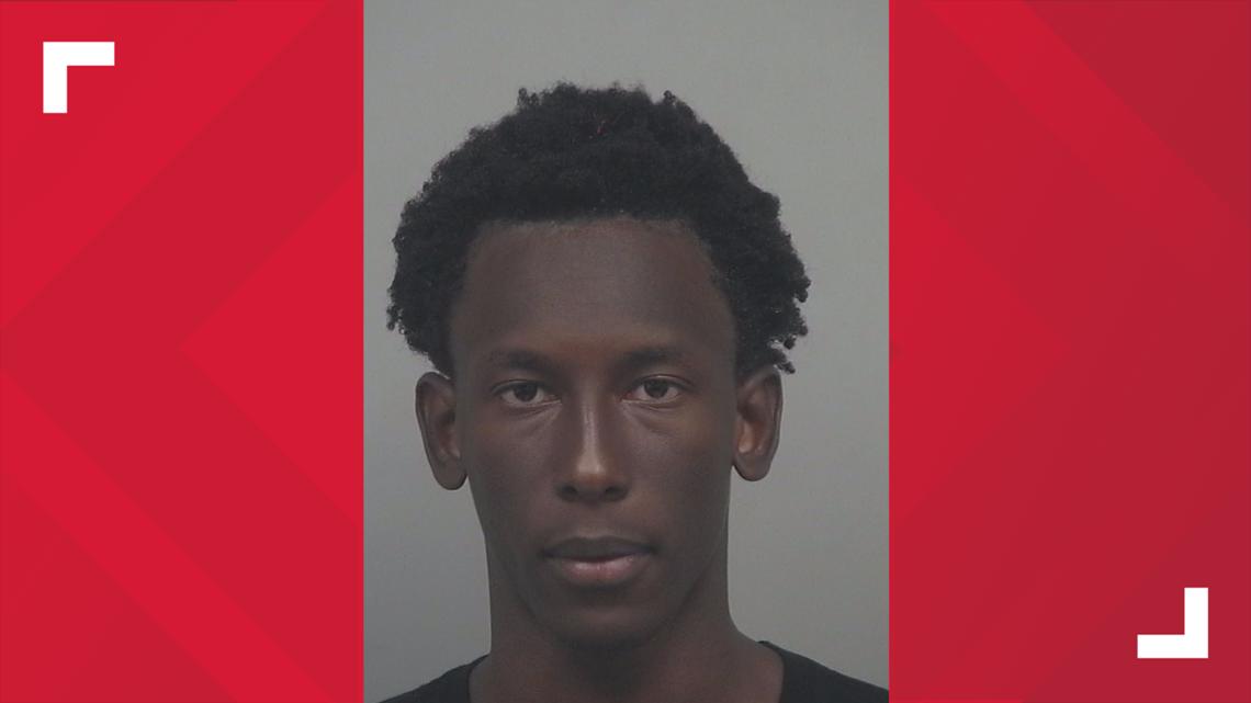 Man accused of slipping into middle school through side door found with knife, vape pens