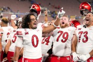 Utes destroy UCLA in season opener, 43