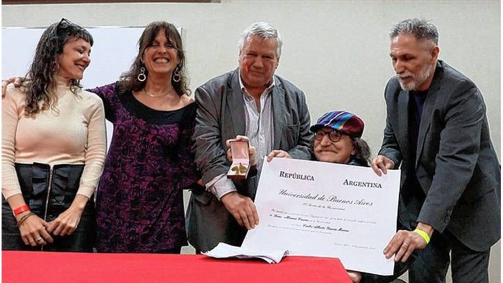 Charly García recibió el título de Doctor Honoris Causa en la UBA