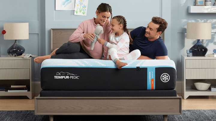 Labor Day sale: Up to $700 off a Tempur-Pedic adjustable mattress