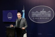 Adorni festeja el fallo de YPF: “Décadas de gestiones decadentes nos trajeron hasta acá”