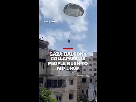 Balcony collapses in Gaza under weight of crowd scrambling for aid