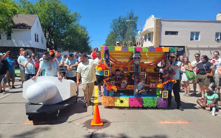 Madcap Milwaukee Calendar: Riverwest Celebrates Center Street Daze Festival