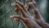 Estados Unidos transfiere a 14 connacionales sentenciados por sobrepoblación en cárceles