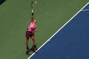 Alcaraz romps into US Open fourth round, injured Shelton exits