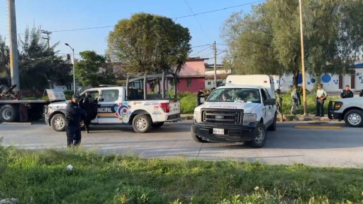 Matan a balazos a dos hombres en motocicleta